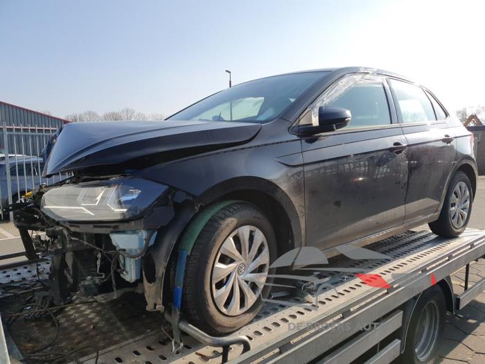 Volkswagen Polo VI 1.0 MPI 12V Sloopvoertuig (2019, Zwart)