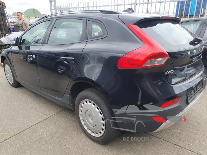 Volvo V40 Cross Country 1.6 D2 Sloopvoertuig (2013, Zwart)