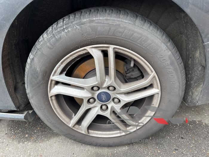 Ford Focus 4 1.0 Ti-VCT EcoBoost 12V 125 Sloopvoertuig (2020, Donker, Grijs)