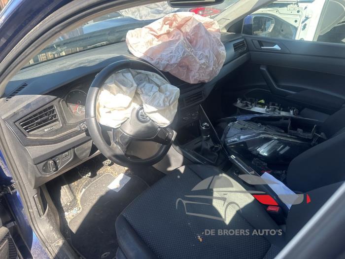 Volkswagen Polo VI 1.0 MPi 12V Sloopvoertuig (2019, Blauw)