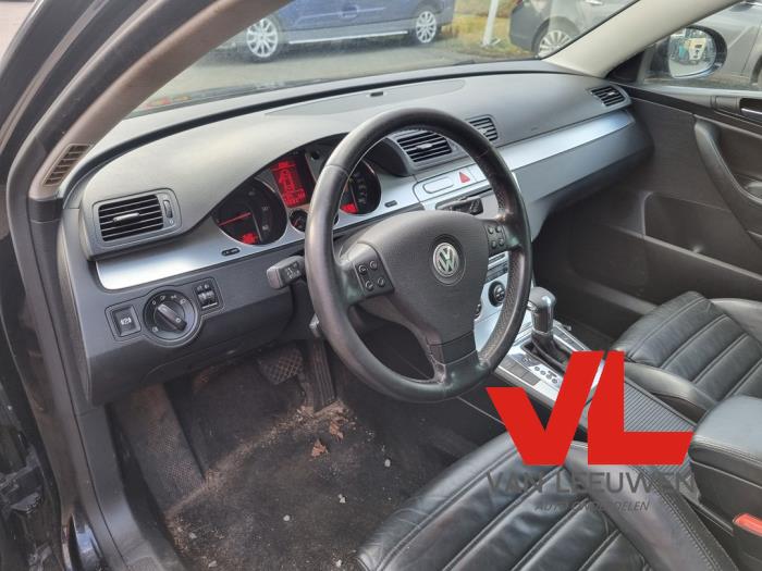 Volkswagen Passat Variant 2.0 TDI 16V 140 Sloopvoertuig (2007, Zwart)