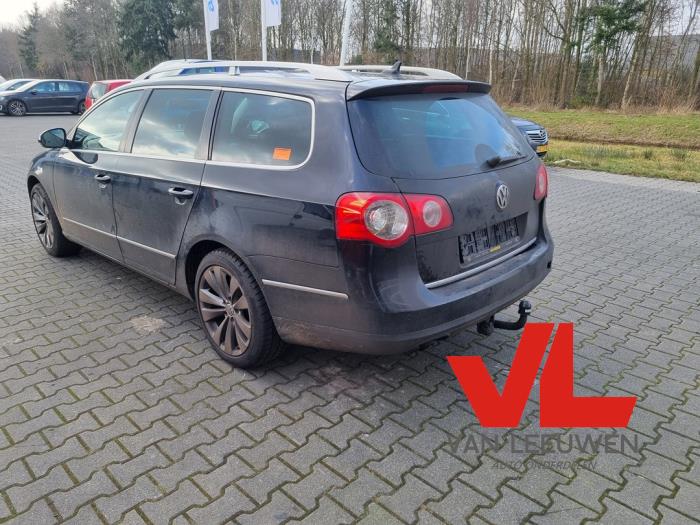 Volkswagen Passat Variant 2.0 TDI 16V 140 Sloopvoertuig (2007, Zwart)