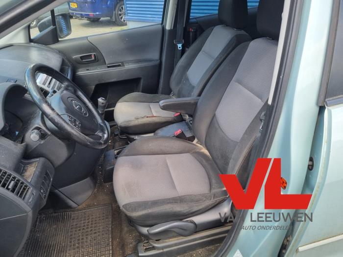 Mazda 5 1.8i 16V Sloopvoertuig (2005, Grijs)