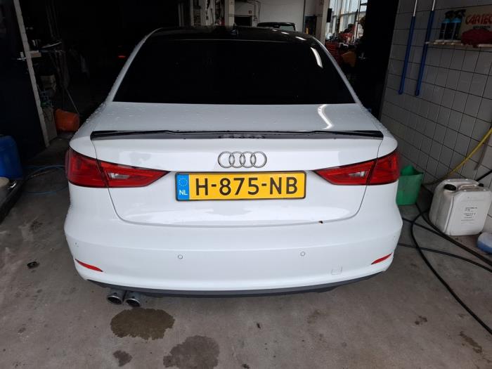 Audi A3 Limousine 2.0 TDI 16V Sloopvoertuig (2014, Wit)