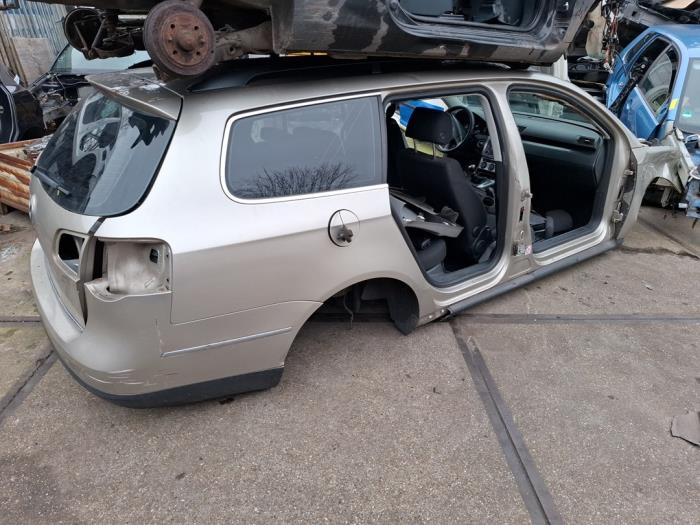 Volkswagen Passat Variant 1.6 Sloopvoertuig (2006, Beige)