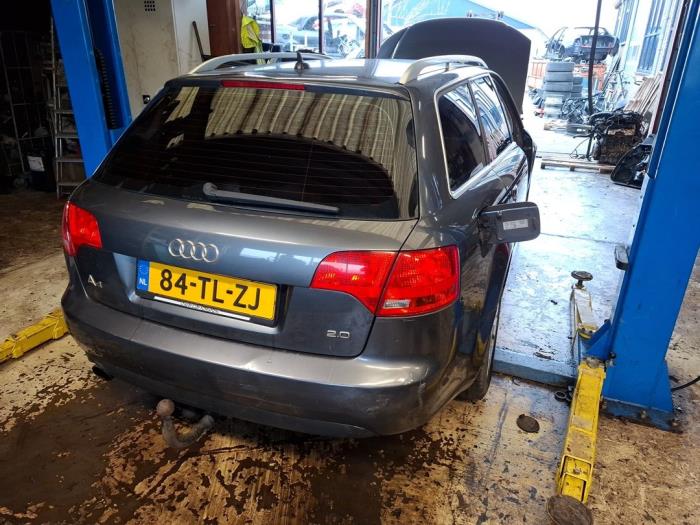 Audi A4 Avant 2.0 20V Sloopvoertuig (2006)