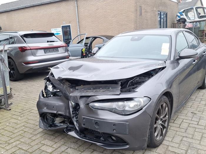 Alfa Romeo Giulia 2.2d 150 16V Sloopvoertuig (2018)