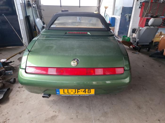 Alfa Romeo Spider 2.0 16V Twin Spark Sloopvoertuig (1995, Groen)