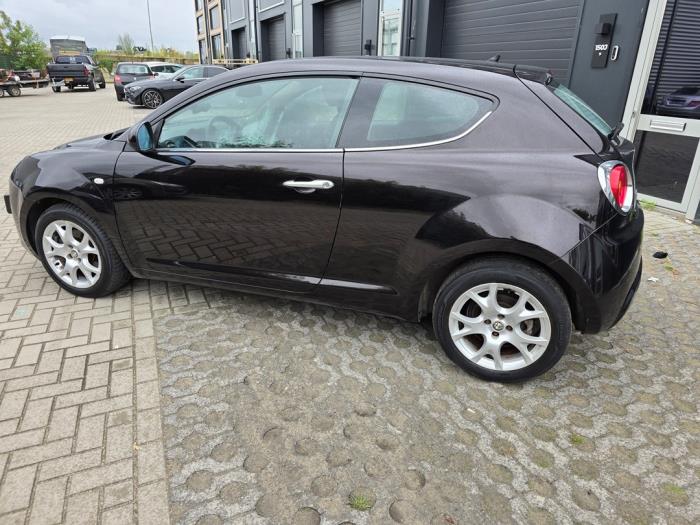 Alfa Romeo MiTo 1.4 Turbo Multi Air 16V Sloopvoertuig (2010, Zwart)