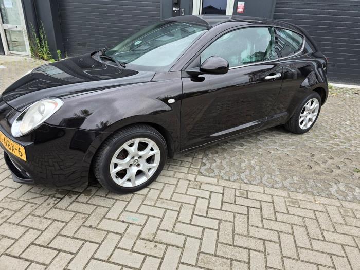 Alfa Romeo MiTo 1.4 Turbo Multi Air 16V Sloopvoertuig (2010, Zwart)