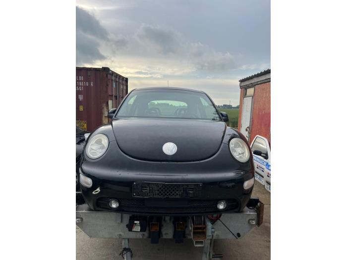 Volkswagen New Beetle 1.8 20V Turbo Sloopvoertuig (2000, Zwart)