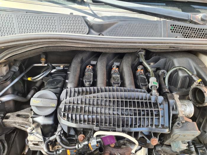 Citroen C4 Cactus 1.2 PureTech 82 12V Sloopvoertuig (2017, Bruin)