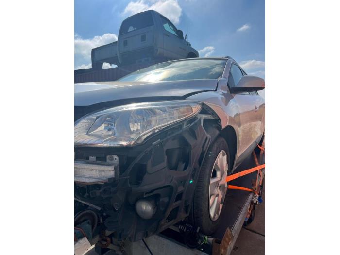 Renault Megane III Grandtour 1.5 dCi 110 Sloopvoertuig (2012, Wit)