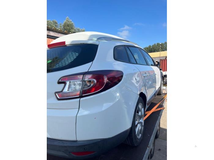 Renault Megane III Grandtour 1.5 dCi 110 Sloopvoertuig (2012, Wit)