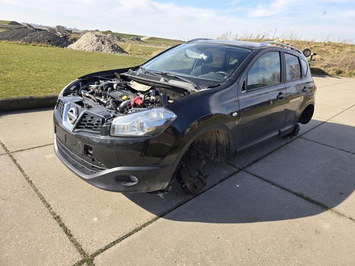 Nissan Qashqai 1.6 dCi Pure Drive Sloopvoertuig (2011, Zwart)