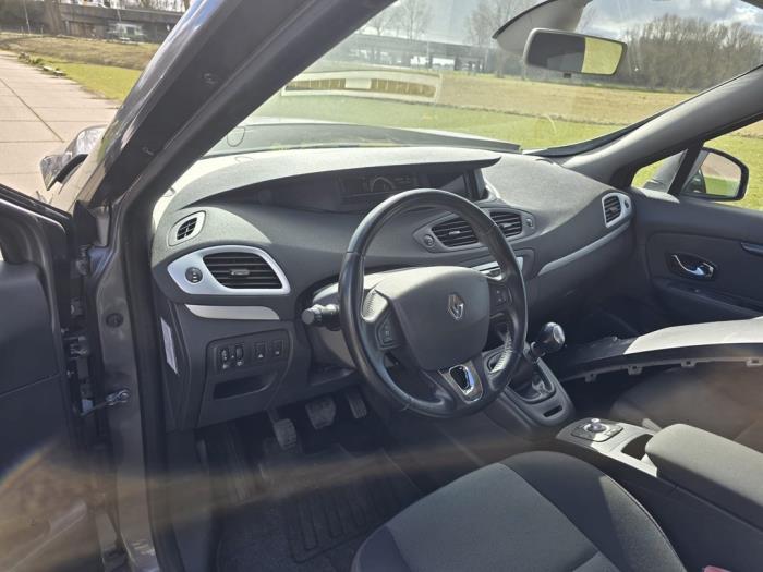 Renault Grand Scénic III 1.2 16V TCe 130 Sloopvoertuig (2014, Grijs)