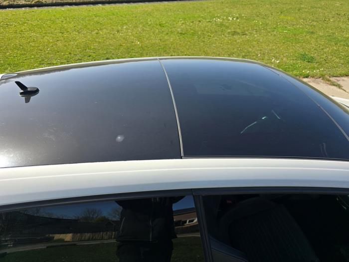 Volkswagen Scirocco 1.4 TSI 160 16V Sloopvoertuig (2011, Wit)