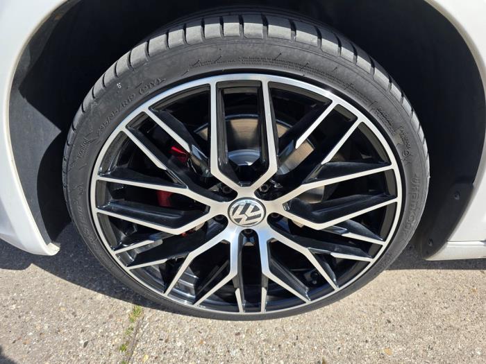 Volkswagen Scirocco 1.4 TSI 160 16V Sloopvoertuig (2011, Wit)