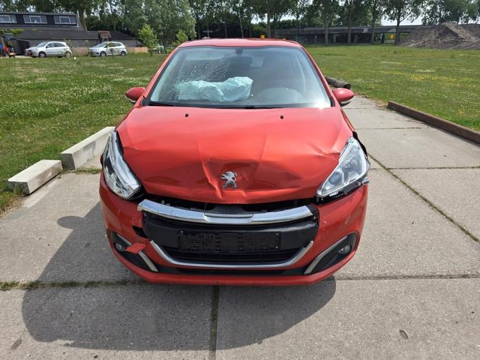 Peugeot 208 I 1.2 Vti 12V PureTech 82 Sloopvoertuig (2016, Oranje)