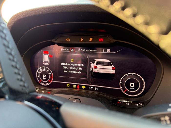 Audi Q2 1.4 TFSI 16V Sloopvoertuig (2017, Grijs)