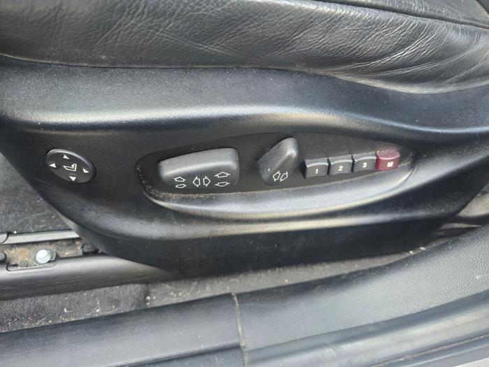 BMW X3 3.0i xDrive 24V Sloopvoertuig (2006, Grijs)