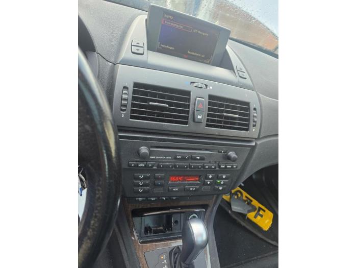 BMW X3 3.0i xDrive 24V Sloopvoertuig (2006, Grijs)