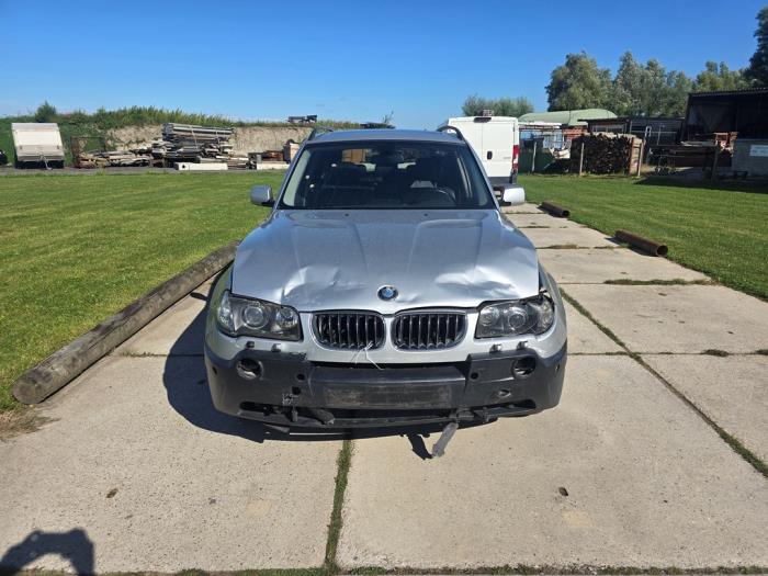 BMW X3 3.0i xDrive 24V Sloopvoertuig (2006, Grijs)
