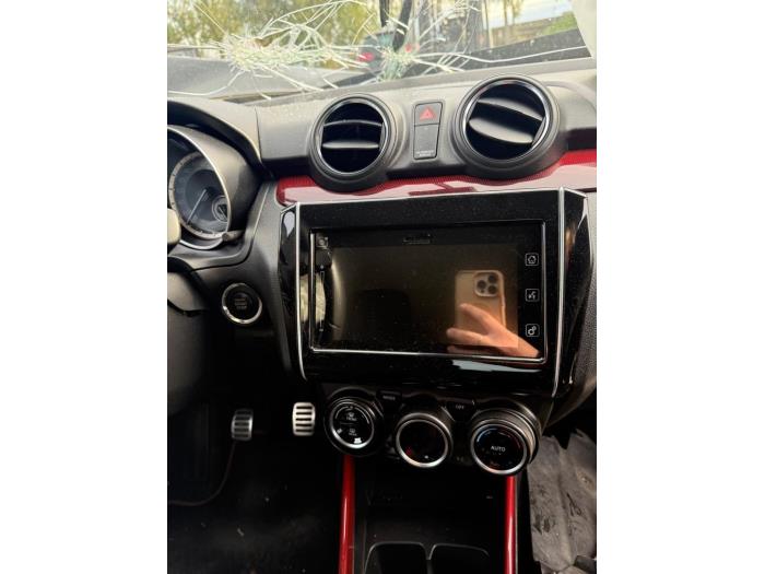 Suzuki Swift 1.4 Booster Jet Sport Turbo 16V Sloopvoertuig (2019, Zwart)