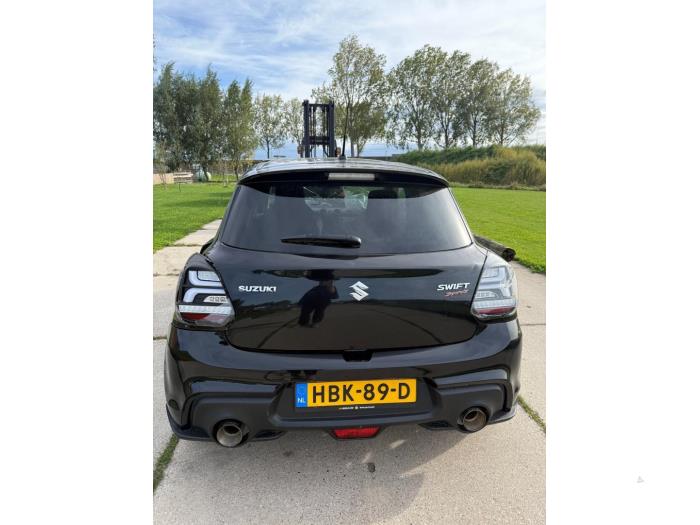Suzuki Swift 1.4 Booster Jet Sport Turbo 16V Sloopvoertuig (2019, Zwart)