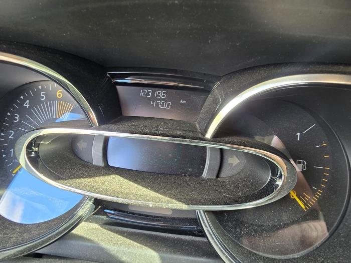 Renault Clio IV 0.9 Energy TCE 90 12V Sloopvoertuig (2013, Zwart)