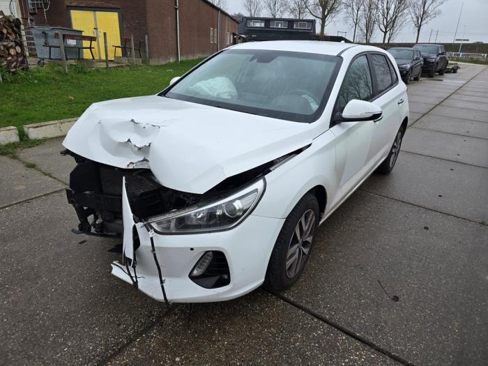 Hyundai i30 1.0 T-GDI 12V Sloopvoertuig (2018, Wit)