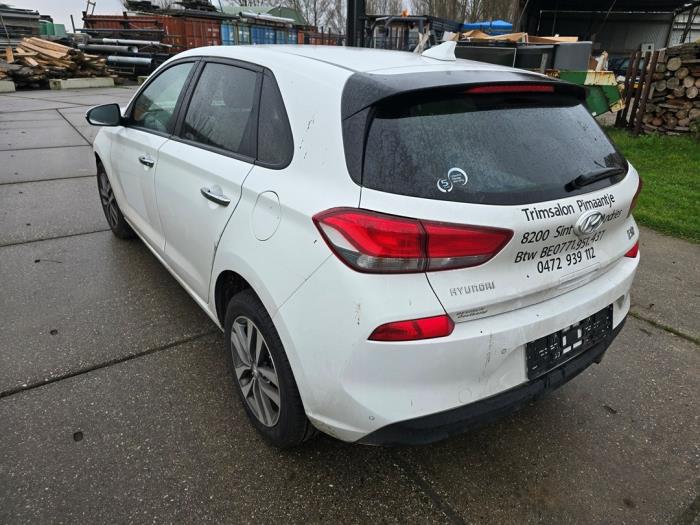 Hyundai i30 1.0 T-GDI 12V Sloopvoertuig (2018, Wit)