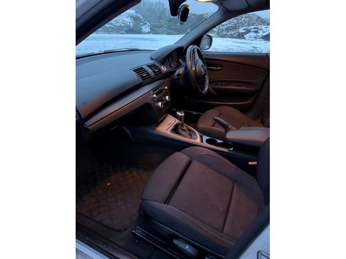 BMW 1 serie 116d 16V Sloopvoertuig (2010, Wit)