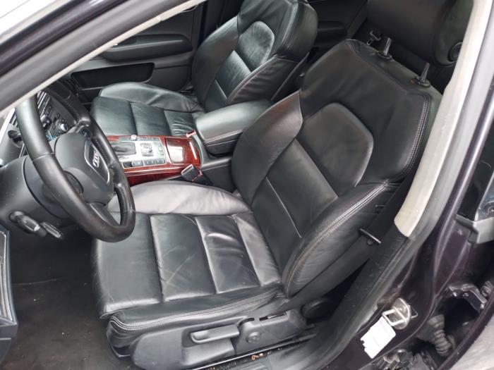 Audi A6 3.0 TDI V6 24V Quattro Sloopvoertuig (2004, Metallic, Grijs)