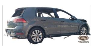 Volkswagen Golf VII 1.0 TSI 12V BlueMotion  (Sloop)
