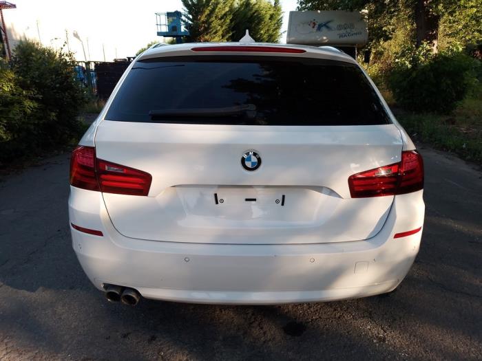 BMW 5 serie Touring 525d 16V Sloopvoertuig (2015, Wit)