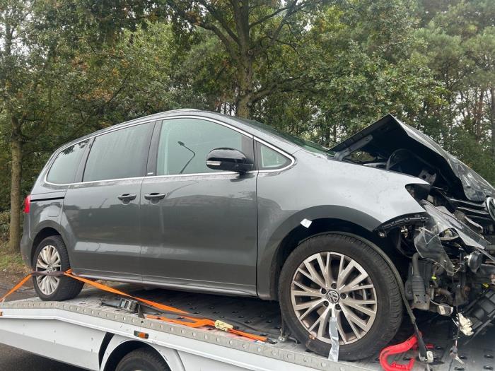 Volkswagen Sharan 1.4 TSI 16V Sloopvoertuig (2012, Zilvergrijs)