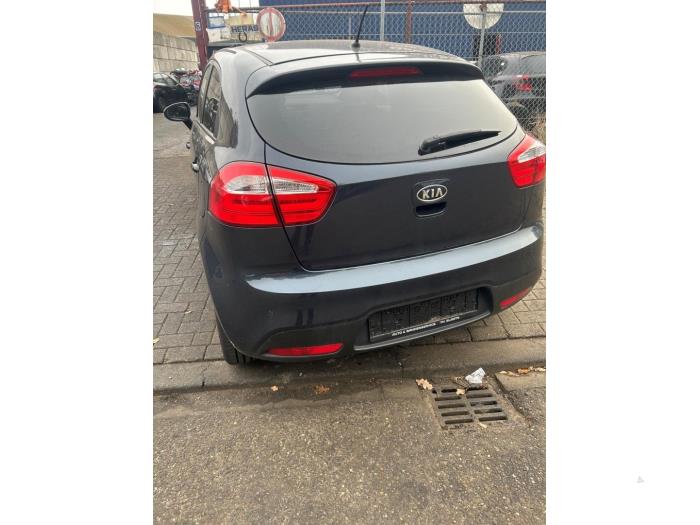 Kia Rio III 1.2 CVVT 16V Sloopvoertuig (2012, Blauw)