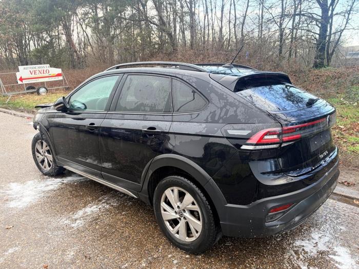 Volkswagen Taigo 1.0 TSI 110 12V Sloopvoertuig (2023, Zwart)