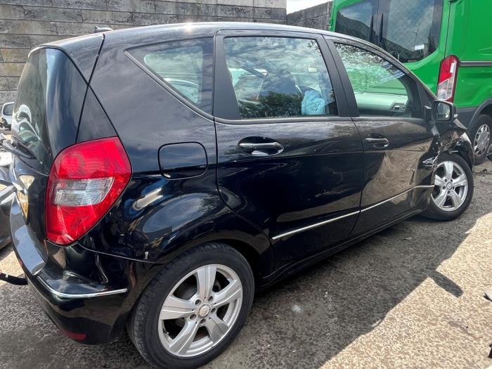 Mercedes A 1.7 A-170 5-Drs. Sloopvoertuig (2008, Metallic, Zwart)