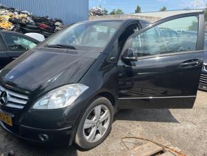 Mercedes A 1.7 A-170 5-Drs. Sloopvoertuig (2008, Metallic, Zwart)
