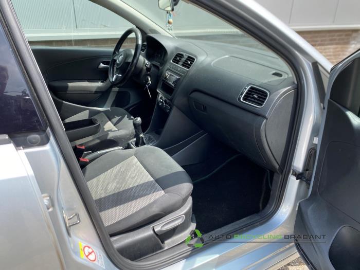 Volkswagen Polo V 1.2 TDI 12V BlueMotion Sloopvoertuig (2010, Grijs)