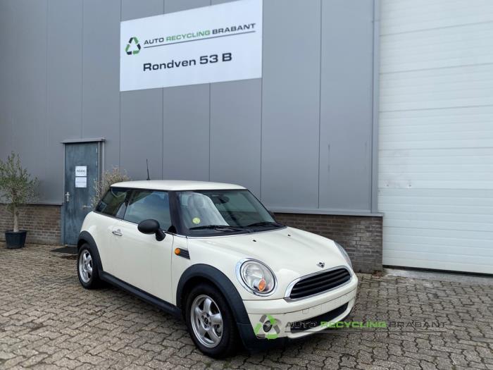Mini Mini 1.4 16V One Sloopvoertuig (2009, Wit)