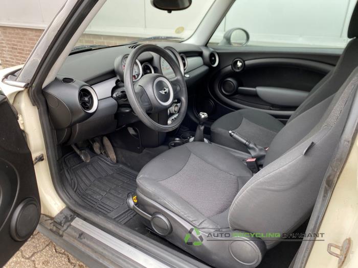 Mini Mini 1.4 16V One Sloopvoertuig (2009, Wit)