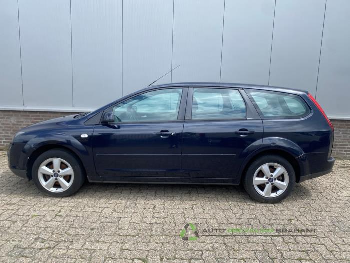 Ford Focus 2 Wagon 1.8 16V Sloopvoertuig (2007, Blauw)