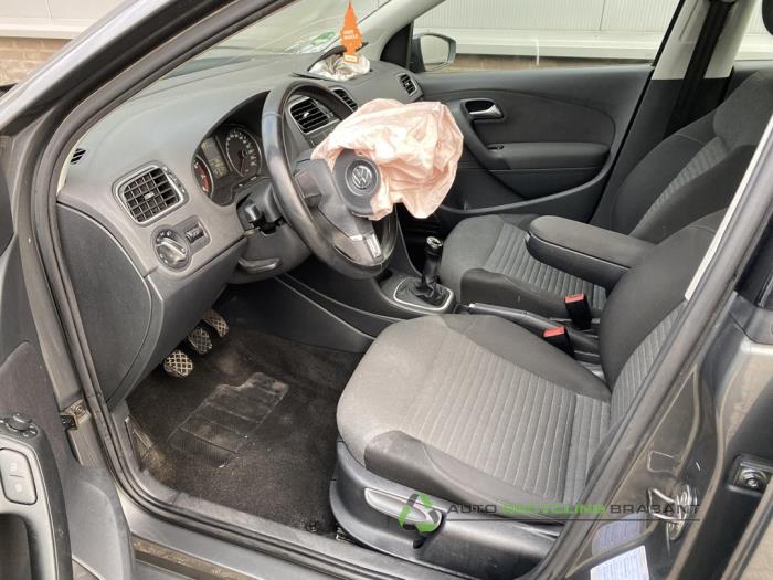 Volkswagen Polo V 1.4 16V Sloopvoertuig (2010, Grijs)