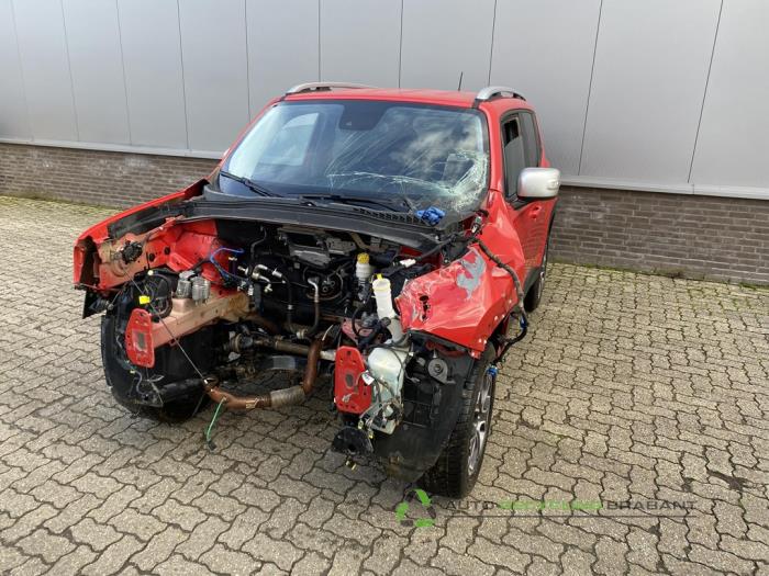 Jeep Renegade 1.4 Multi Air 16V 4x4 Sloopvoertuig (2015, Rood)
