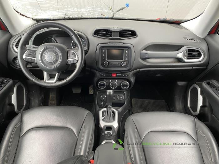 Jeep Renegade 1.4 Multi Air 16V 4x4 Sloopvoertuig (2015, Rood)