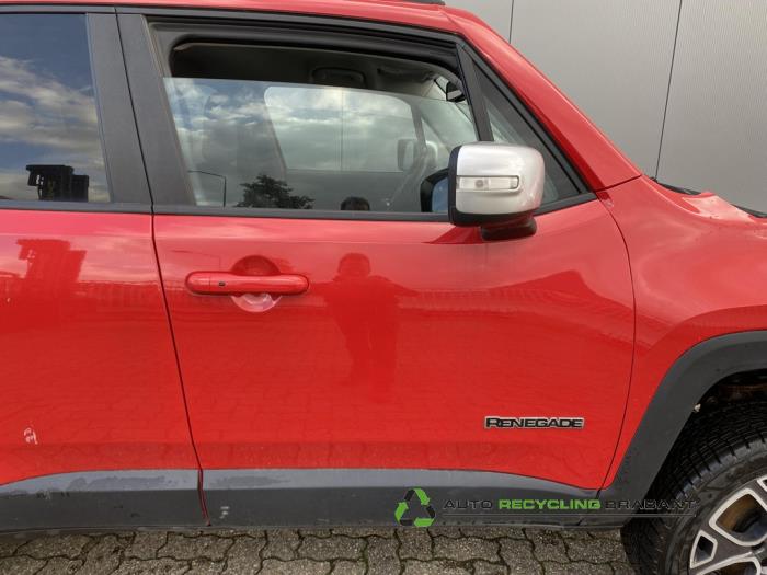 Jeep Renegade 1.4 Multi Air 16V 4x4 Sloopvoertuig (2015, Rood)