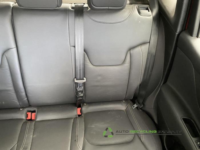 Jeep Renegade 1.4 Multi Air 16V 4x4 Sloopvoertuig (2015, Rood)